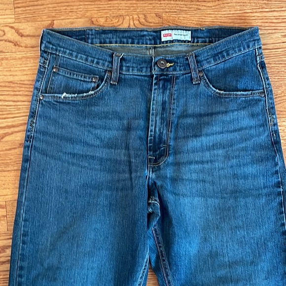 Wrangler Relaxed Boot Jeans Sz 34 x 32 NEW UNWORN PERFECT - Picture 4 of 6